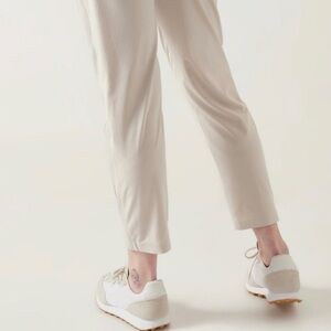 Athleta Brooklyn Mid Rise Ankle Pant Size 4 Beige